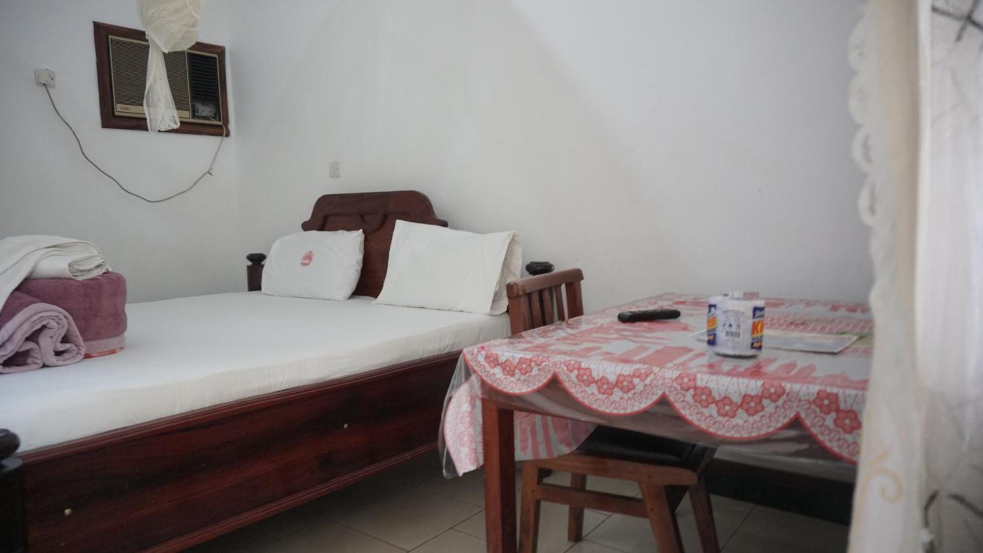 Leaders Lodge Kigoma Extérieur photo